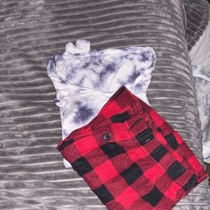 Aeropostale Blue and White Tie-Dye Shirt